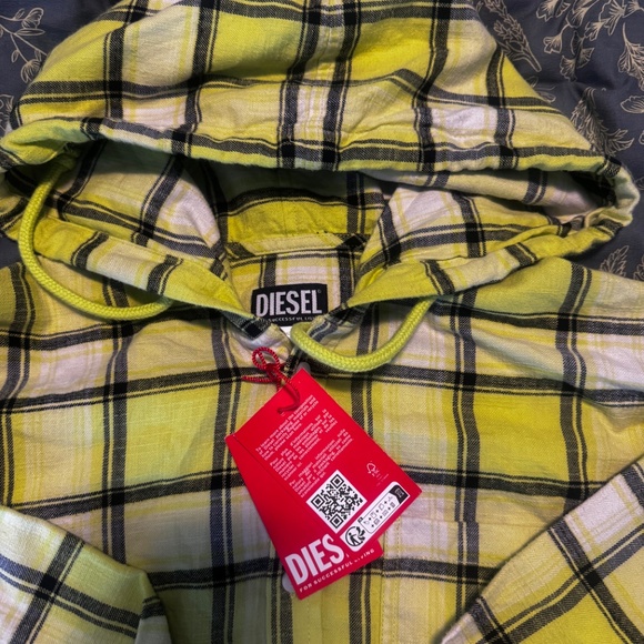 New Diesel s-deny-hood - Picture 2 of 7